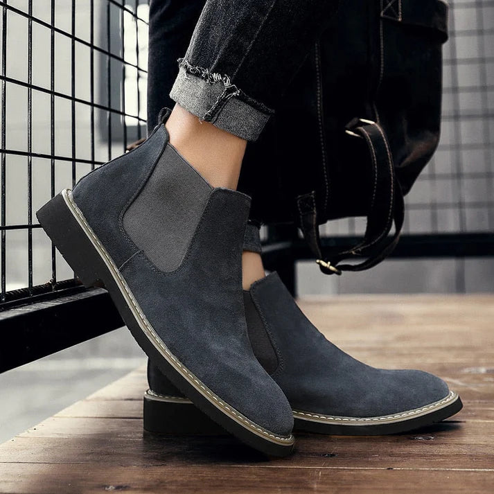 Bota Chelsea em Camurça Masculina Montezari MTZ264
