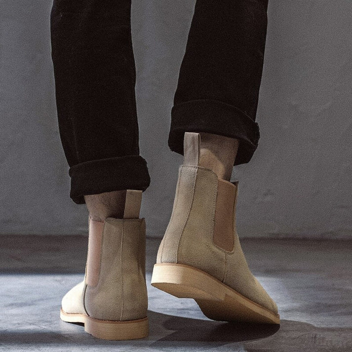 Bota Chelsea em Couro Masculina Montezari MTZ249