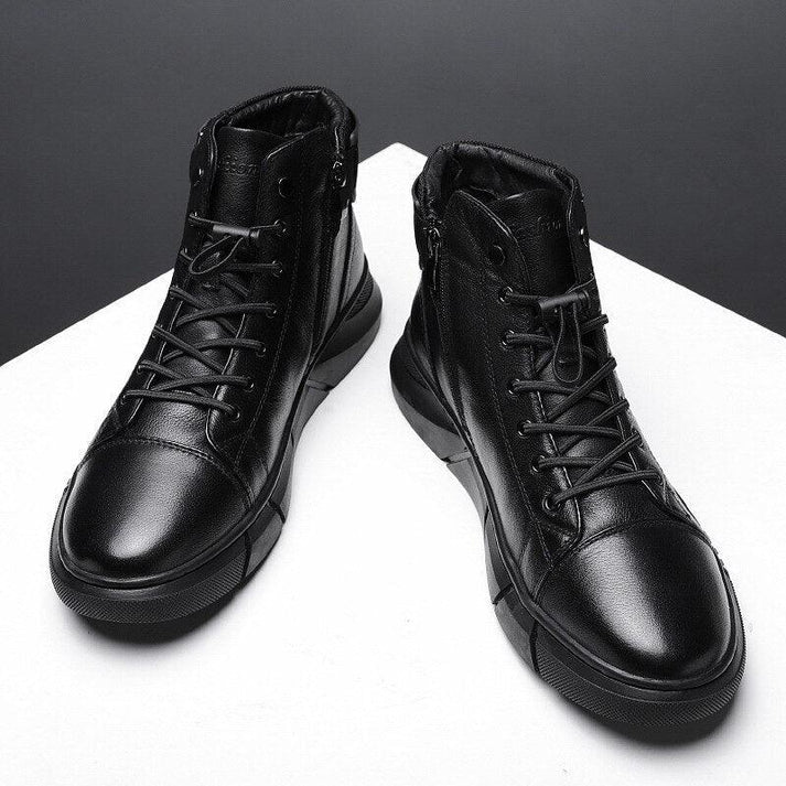 Bota Masculina em Couro Montezari MTZ260